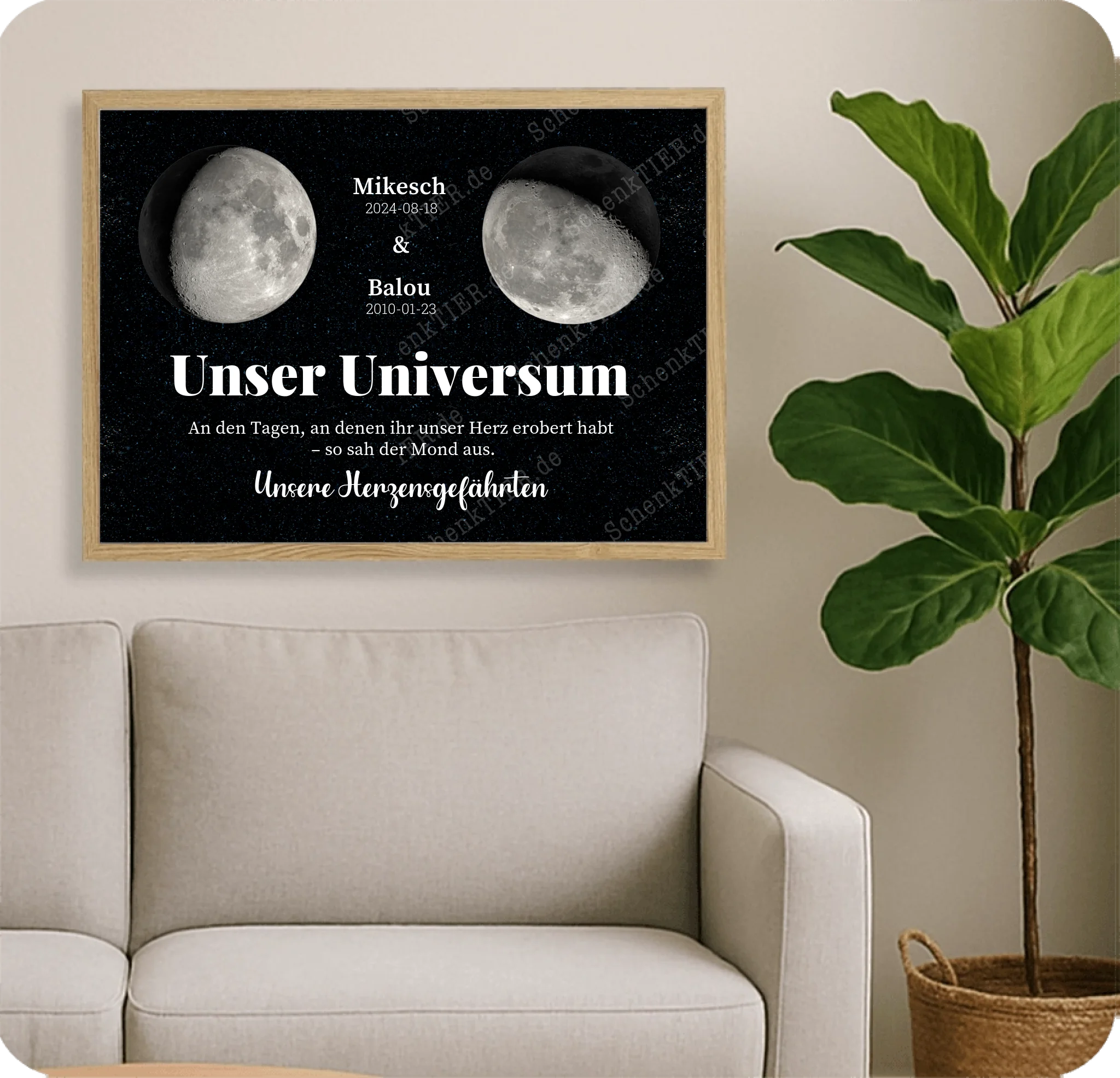 Poster 70 mal 50 cm im Holzraahmen im Wohnzimmer an der Wand