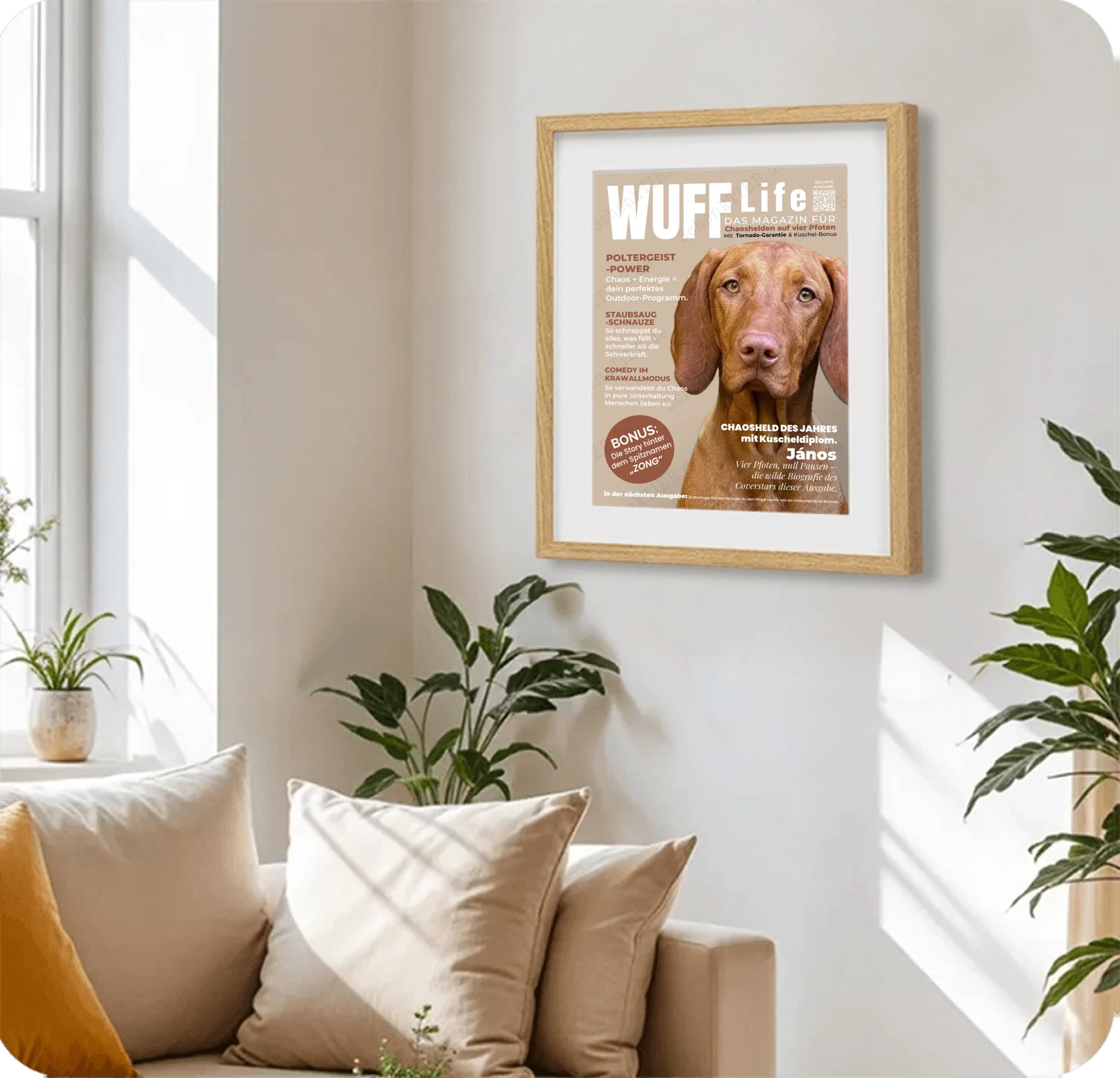 Poster 30 mal 40 cm im Holzraahmen im Wohnzimmer